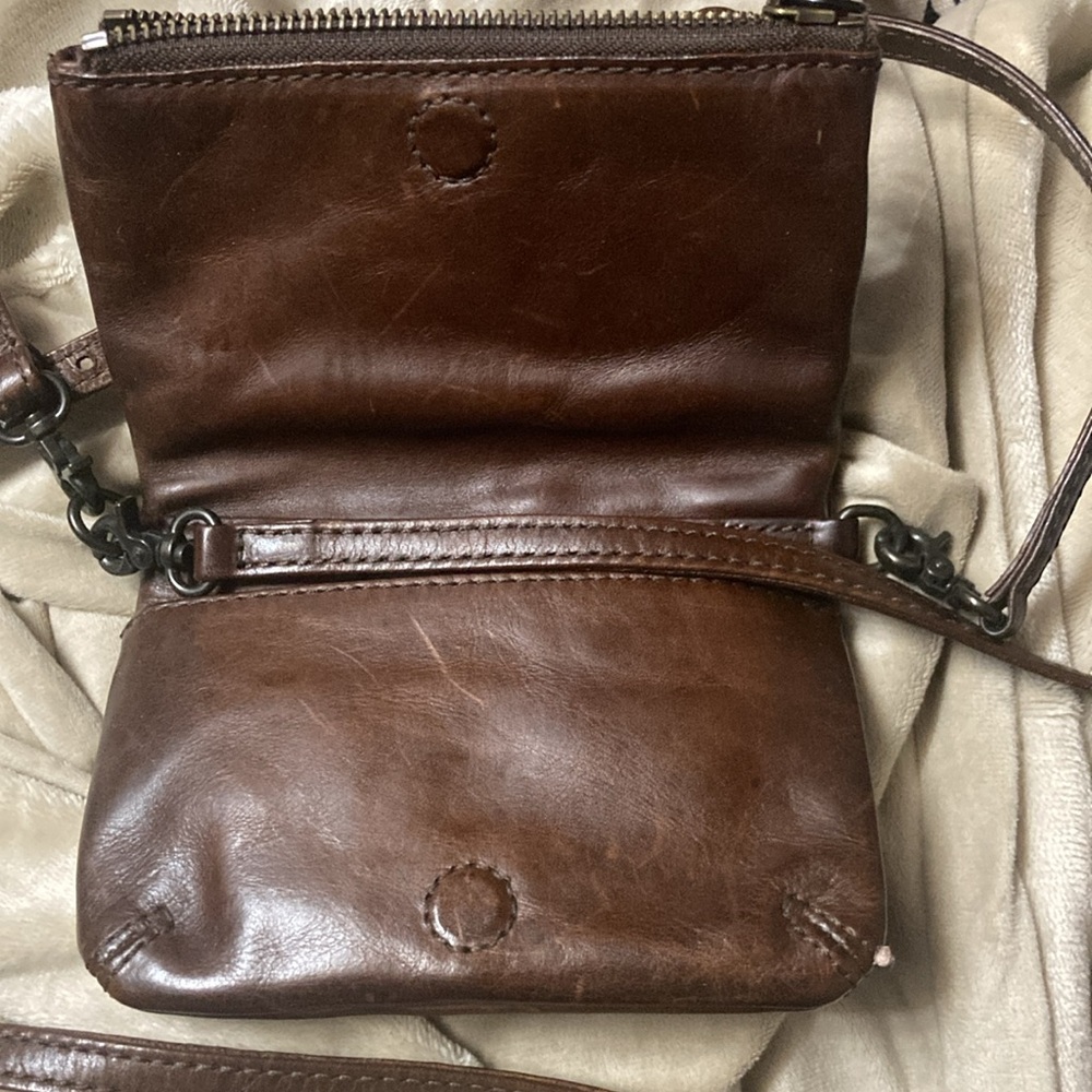 Frye Rich Brown Leather Crossbody Bag - Picture 3 of 7